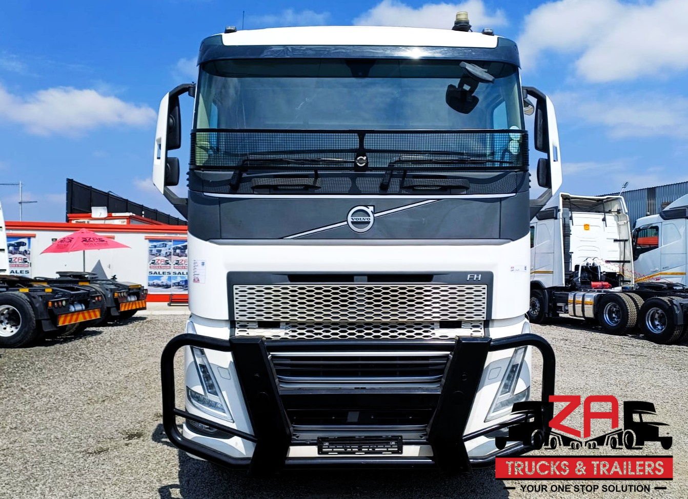 2022 VOLVO FH440